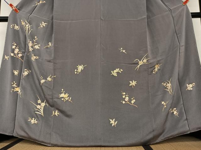平和屋着物●訪問着　枝花文　金彩　鬼しぼ縮緬　正絹　逸品　AAAV7500zg