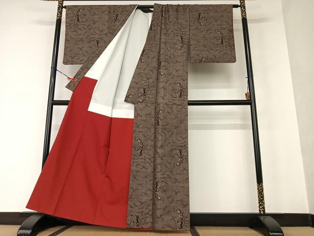 平和屋着物●本場大島紬　泥染め　カタス9マルキ　女人文　敷松葉　正絹　逸品　AAAV7511zg