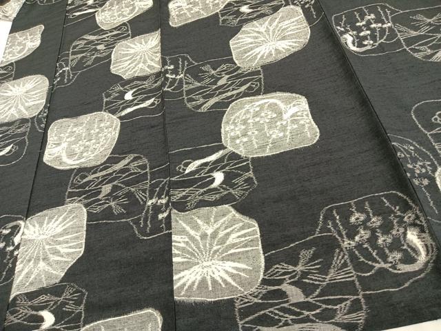平和屋着物▽小千谷紬 単衣 色紙風景文 黒地 証紙付き 正絹 逸品 AAAV8359fy