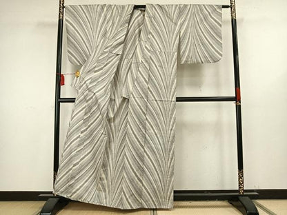 平和屋着物▽本場大島紬 単衣 白大島 9マルキ 総絣 正絹 逸品 AAAV8376fy