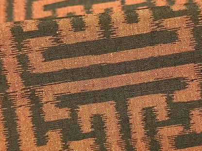 平和屋着物▽上質な紬　単衣　秋名バラ柄　正絹　逸品　AAAV8423fy