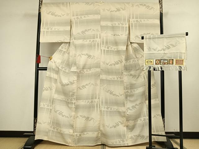平和屋着物▽塩沢絣 単衣 110亀甲 舞鳥文 証紙付き 正絹 逸品 AAAV8430fy