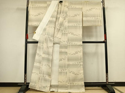 平和屋着物▽塩沢絣 単衣 110亀甲 舞鳥文 証紙付き 正絹 逸品 AAAV8430fy