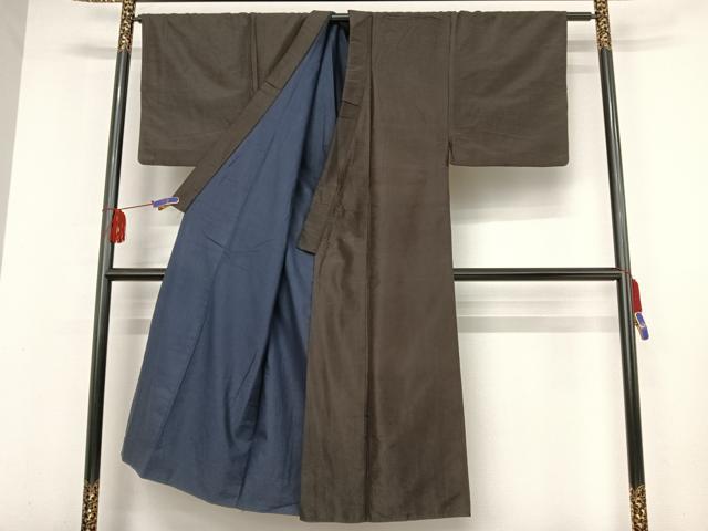 平和屋着物●男性 紬 アンサンブル 黒鳶色 正絹 逸品 AAAV9075np