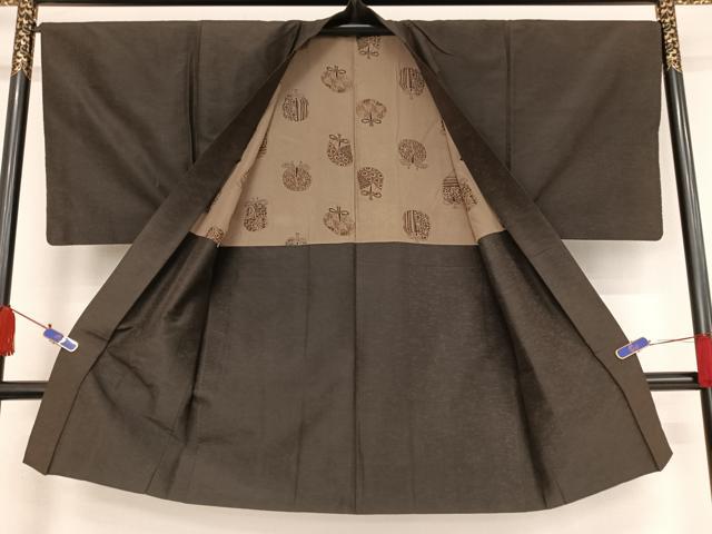 平和屋着物●男性 紬 アンサンブル 黒鳶色 正絹 逸品 AAAV9075np