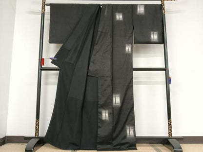 平和屋着物●十日町 名門青柳謹製　櫛引織　紬　色紙文　正絹　逸品　AAAV9128np