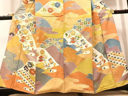 平和屋着物●訪問着 駒刺繍 吉祥花宝尽くし 金彩 正絹 逸品 AAAW0055ph