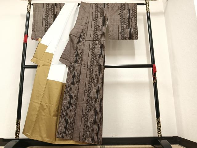平和屋着物●本場大島紬　7マルキ　麻の葉花間道　正絹　逸品　AAAW0057ph
