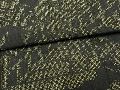 平和屋着物▽結城紬 単衣 風景草花文 黒地 正絹 逸品 AAAW1314fy