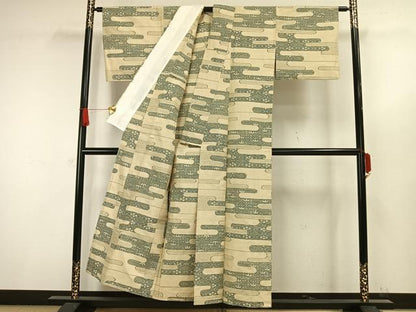 平和屋着物▽上質な紬　単衣　霞取り花文　正絹　逸品　AAAW1394fy