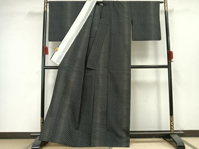 平和屋着物▽本塩沢 単衣 網目文 黒地 正絹 逸品 AAAW1410fy