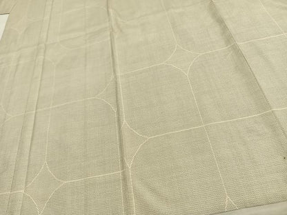 平和屋着物▽本場大島紬　単衣　白大島　150亀甲　幾何学文様　正絹　逸品　AAAW1489fy