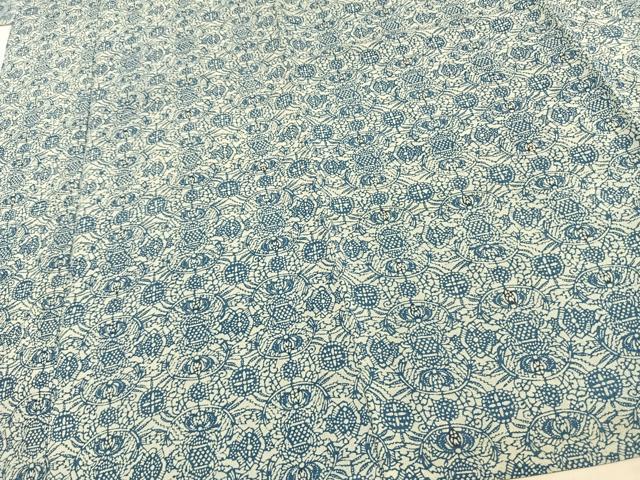 平和屋着物▽上質な小紋　単衣　型染め　藍　幾何学文様　正絹　逸品　未使用　AAAW1501fy