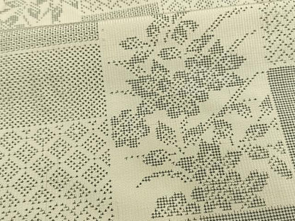 平和屋着物▽本場大島紬 単衣 白大島 120亀甲 色紙草花文 正絹 逸品 未使用 AAAW1758fy