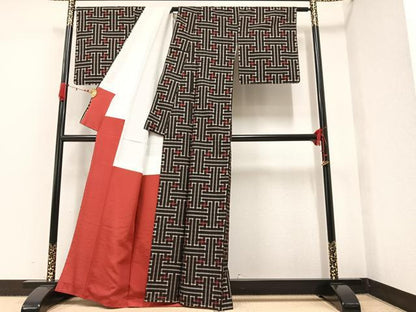 平和屋着物●本場大島紬　龍郷絣　秋名バラ　正絹　逸品　未使用　AAAW1818ph