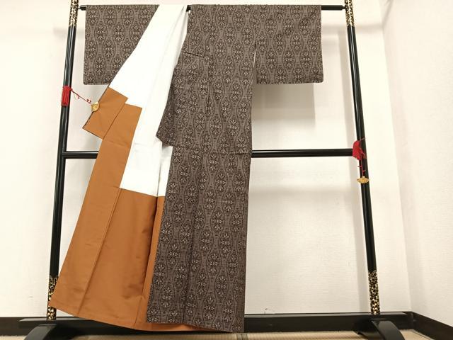 平和屋着物●本場大島紬 7マルキ 立涌花文 正絹 逸品 AAAW1834ph