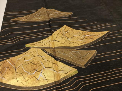 平和屋着物●豪華黒留袖 作家物 紬地 手描き 金彩 金通し地 正絹 逸品 AAAW4054np