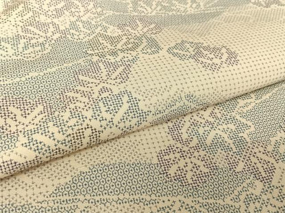 平和屋着物●上質な小紋　紬地　流水花筏　正絹　逸品　AAAW4062np