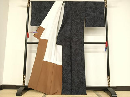 平和屋着物●結城紬　80亀甲　吉祥文　正絹　逸品　AAAW4064np