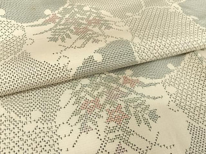 平和屋着物●本場大島紬　白大島　雪輪花文　正絹　逸品　AAAW4070np