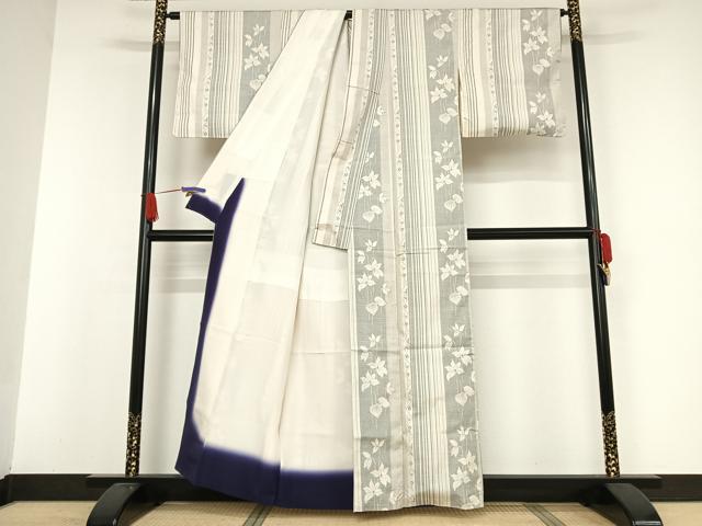 平和屋着物●本場大島紬　白大島　カタス７マルキ　草花間道　正絹　逸品　AAAW4076np