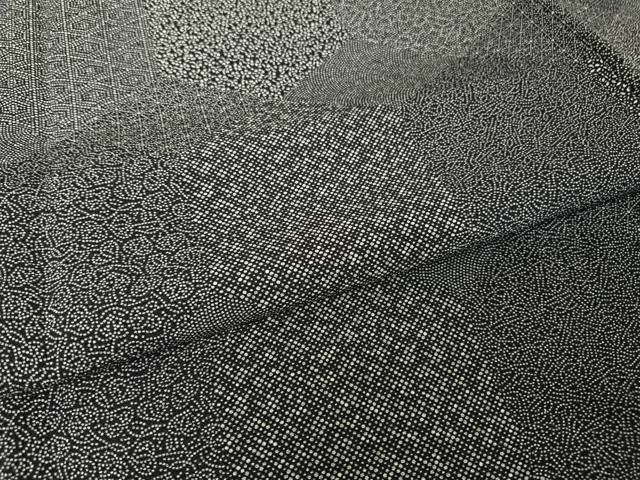 平和屋着物●江戸小紋　亀甲寄せ小紋柄　黒地　正絹　逸品　AAAW4198np
