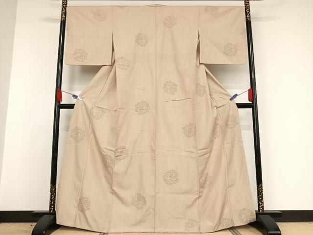 平和屋着物●結城紬　80亀甲　丸文　やまと誂製　正絹　逸品　AAAW4244np