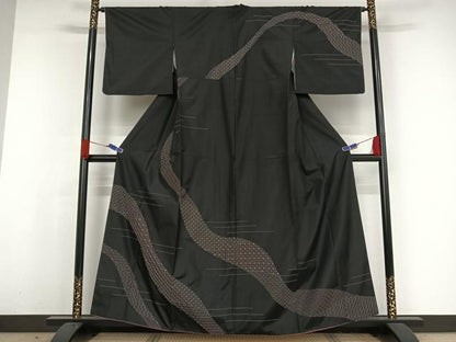 平和屋着物●本場大島紬　訪問着　刺し子　刺繍　吉祥文　黒地　正絹　逸品　AAAW4299np