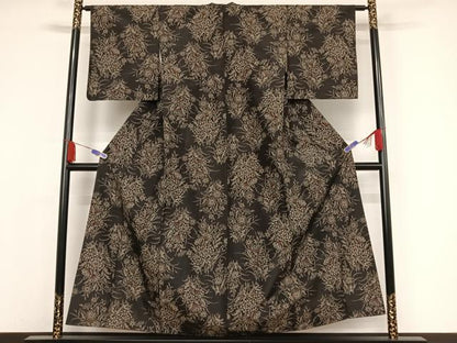 平和屋着物●上質な紬 草花文 黒地 正絹 逸品 未使用 AAAW4359np