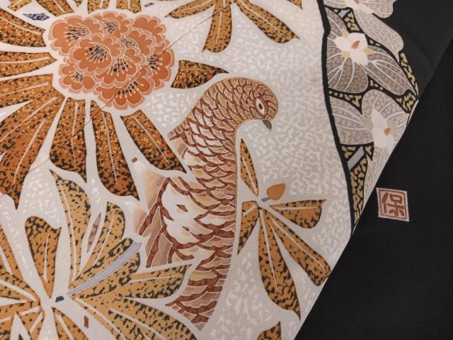 平和屋着物●豪華黒留袖 友禅 作家物 草花にライチョウ 金彩 正絹 逸品 AAAW4371np