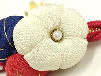 平和屋着物●和装小物　振袖用帯締め　装飾　ちりめん細工　パール　金糸　逸品　AAAW4587ay