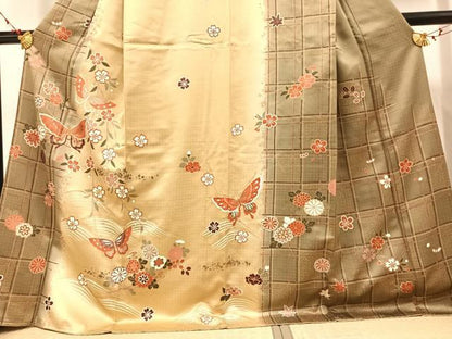 平和屋着物●訪問着　花蝶文　金彩　松屋扱い　正絹　逸品　AAAW5561ph