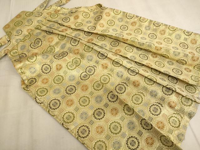 平和屋着物[]七五三　男の子　5歳　のしめ　祝着・行灯袴セット　駒刺繍　兜　金彩　逸品　AAAW6819ja