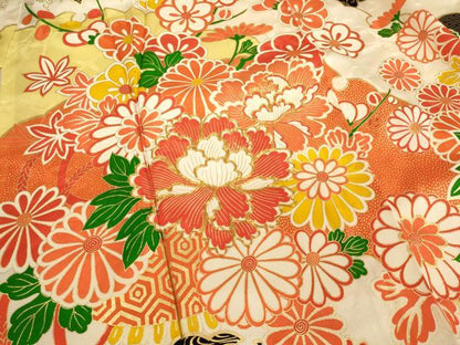 平和屋着物∵女の子 十三参り 子供 祝着 駒刺繍 飾花文 金彩 正絹 逸品 AAAW6886ja