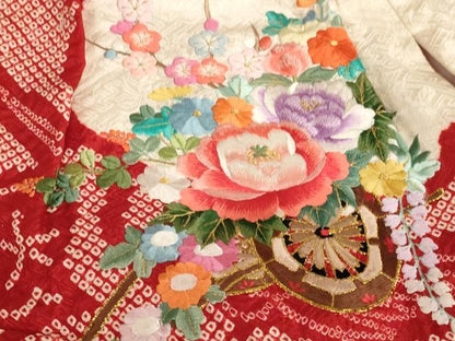平和屋着物[]七五三　女の子　３歳　祝着　一つ身　絞り　刺繍　花車文　金糸　正絹　逸品　AAAW7011ja