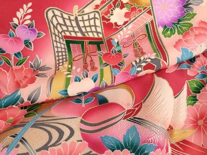 平和屋着物[]お宮参り　女の子　祝着　産着　初着　のしめ　御所車鴛鴦花文　暈し染め　金銀彩　逸品　AAAW7072ja