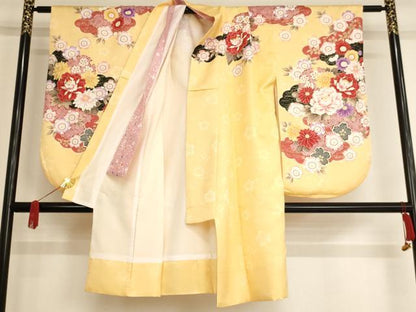 平和屋着物[]七五三　女の子　5歳　祝着　四つ身　草花文　金彩　洗える着物　AAAW7100ja