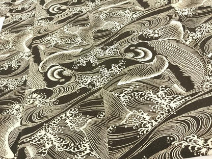 平和屋着物▽上質な小紋 単衣 鯉 立波文 黒地 正絹 逸品 AAAW7568fy