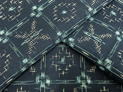 平和屋着物▽上質な紬　単衣　幾何学文様　高島屋扱い　正絹　逸品　AAAW7646fy