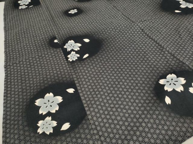 平和屋着物∴夏物 浴衣・小紋兼用 花丸文 黒地 洗える着物 AAAW8580st