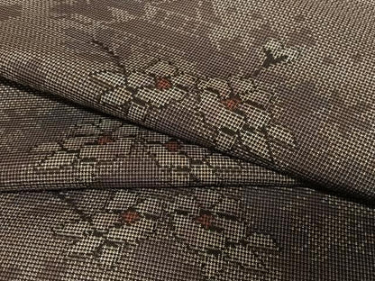 平和屋着物●本場大島紬 カタス7マルキ 風景文 枝桜 正絹 逸品 AAAW9134zg