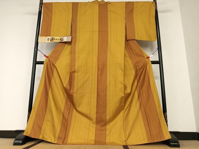 平和屋着物●本場黄八丈　まるまなこ　紬　染色者：西条吉広　縞　証紙付き　正絹　逸品　未使用　AAAW9228zg
