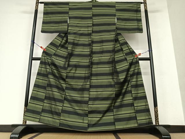 平和屋着物●本場縞大島紬 横段文 黒地 正絹 逸品 AAAW9341zg