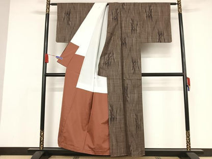 平和屋着物●本場大島紬　カタス７マルキ　草花文　正絹　逸品　未使用　AAAX0056np