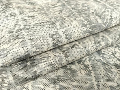 平和屋着物●本場大島紬 白大島 カタス７マルキ 総絣 樹林文 正絹 逸品 AAAX0123np