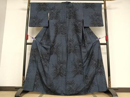 平和屋着物●結城紬　80亀甲　笹の葉文　正絹　逸品　AAAX0200np