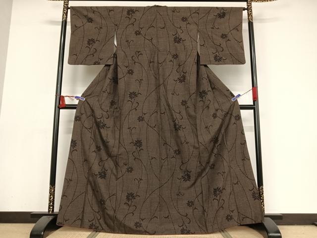 平和屋着物●塩沢紬 亀甲絣 枝花文 正絹 逸品 AAAX0204np