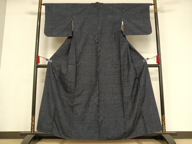 平和屋着物●結城紬　80亀甲　幾何学花文　正絹　逸品　AAAX0205np