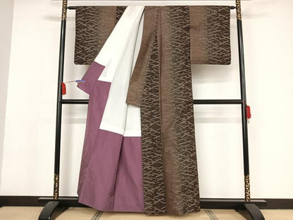 平和屋着物●本場大島紬 カタス7マルキ 算木ちらし 正絹 逸品 AAAX0299np
