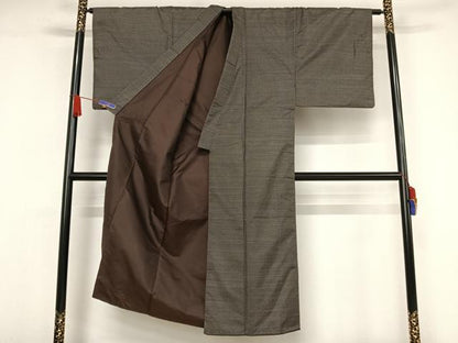 平和屋着物●男性　本場大島紬　アンサンブル　格子　多なべ織物謹製　証紙付き　正絹　逸品　AAAX0382np
